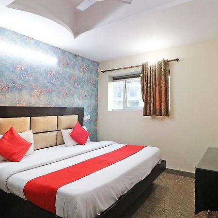 ניו דלהי Hotel Westend Holiday Home 5 Mint From Nizamuddin Railway Station מראה חיצוני תמונה