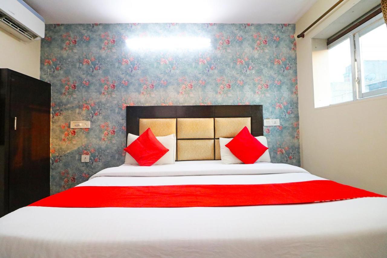 ניו דלהי Hotel Westend Holiday Home 5 Mint From Nizamuddin Railway Station מראה חיצוני תמונה